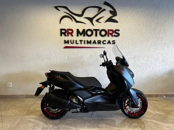 YAMAHA XMAX 250 CONNECTED ABS 